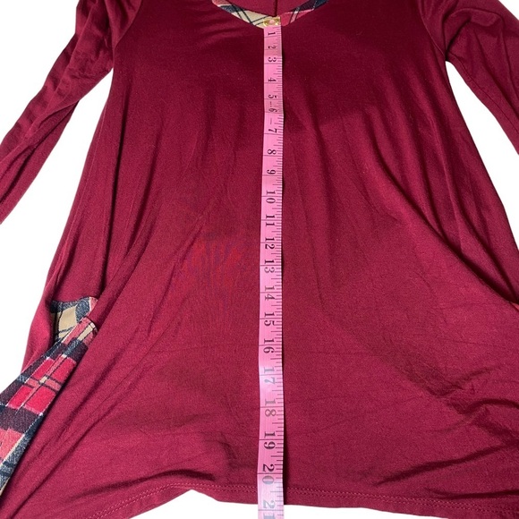 Reborn J Long Sleeve Deep Cranberry Plaid Detail V-neck Tunic Ladies Small - Picture 9 of 11